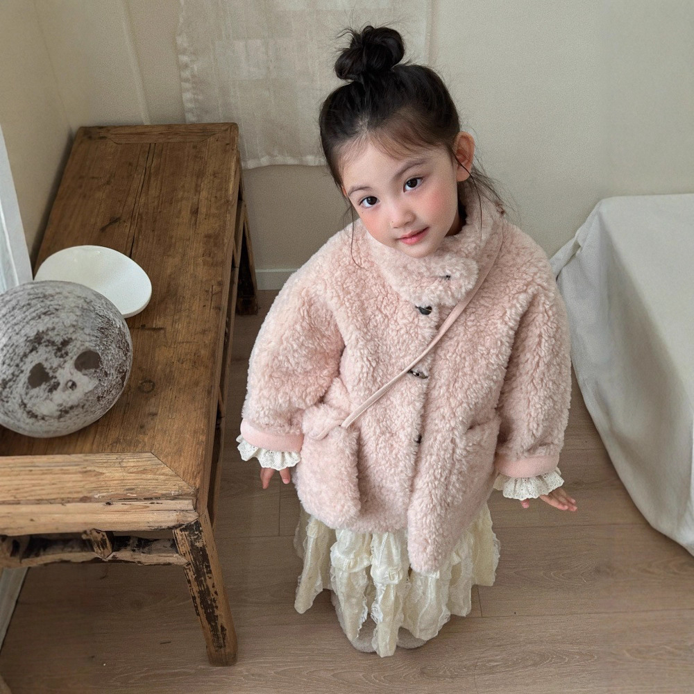 Girls' Outwear 2025 Winter New Style Kidsren's Korean Style High-Quality Pink Fur One-Piece Mid-Length Outwear with Bag