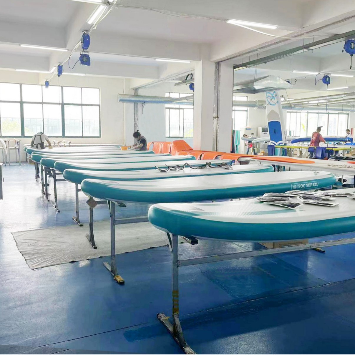 Customized Paddle Board Oem Inflatable Surfboard Odm Supboard Inflatable Paddle Board Stand-Up