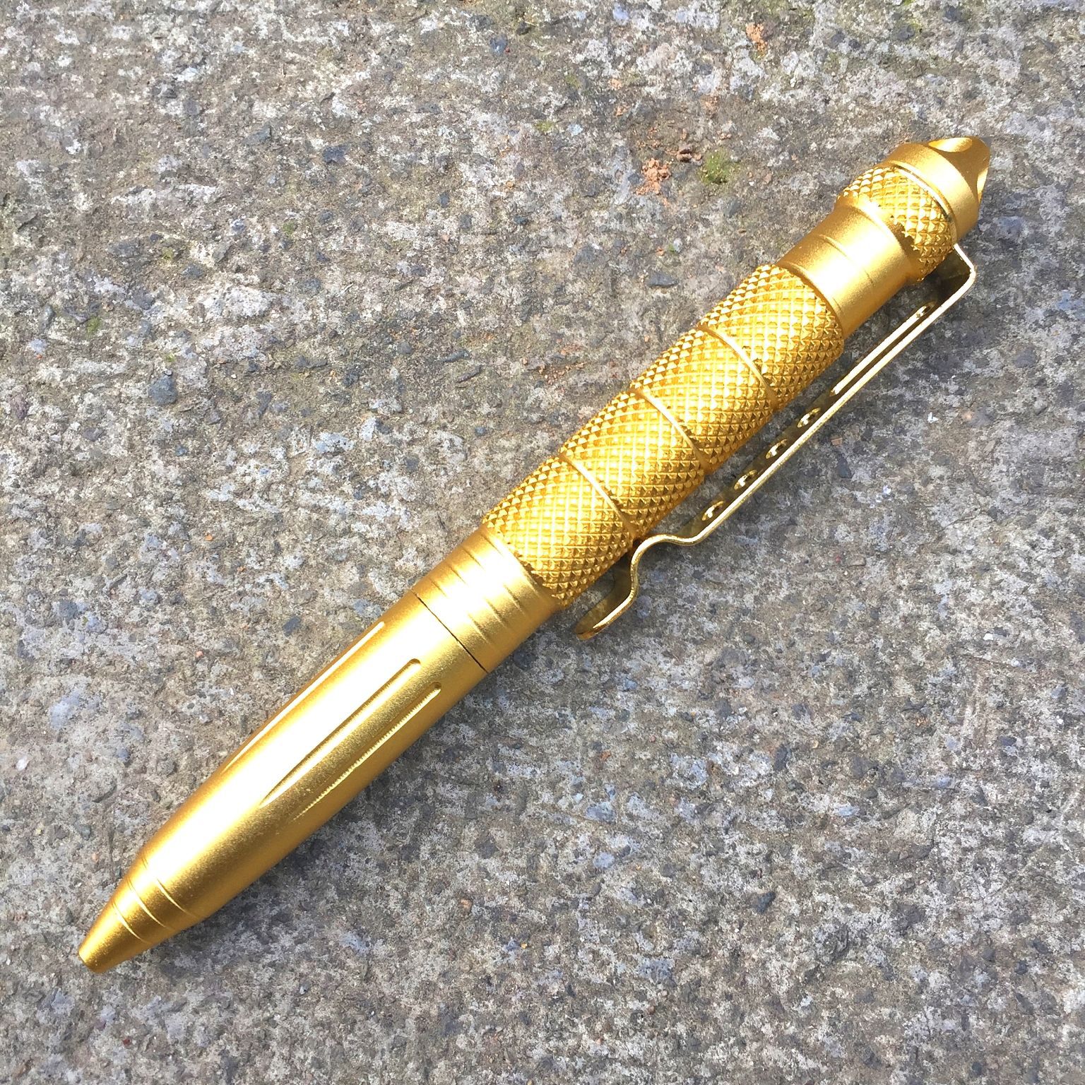 Genuine B2 Tungsten Steel Head Tactical Defense Pen EDC Multifunctional Defense Pen Outdoor Window Breaker Survival Signature Pen