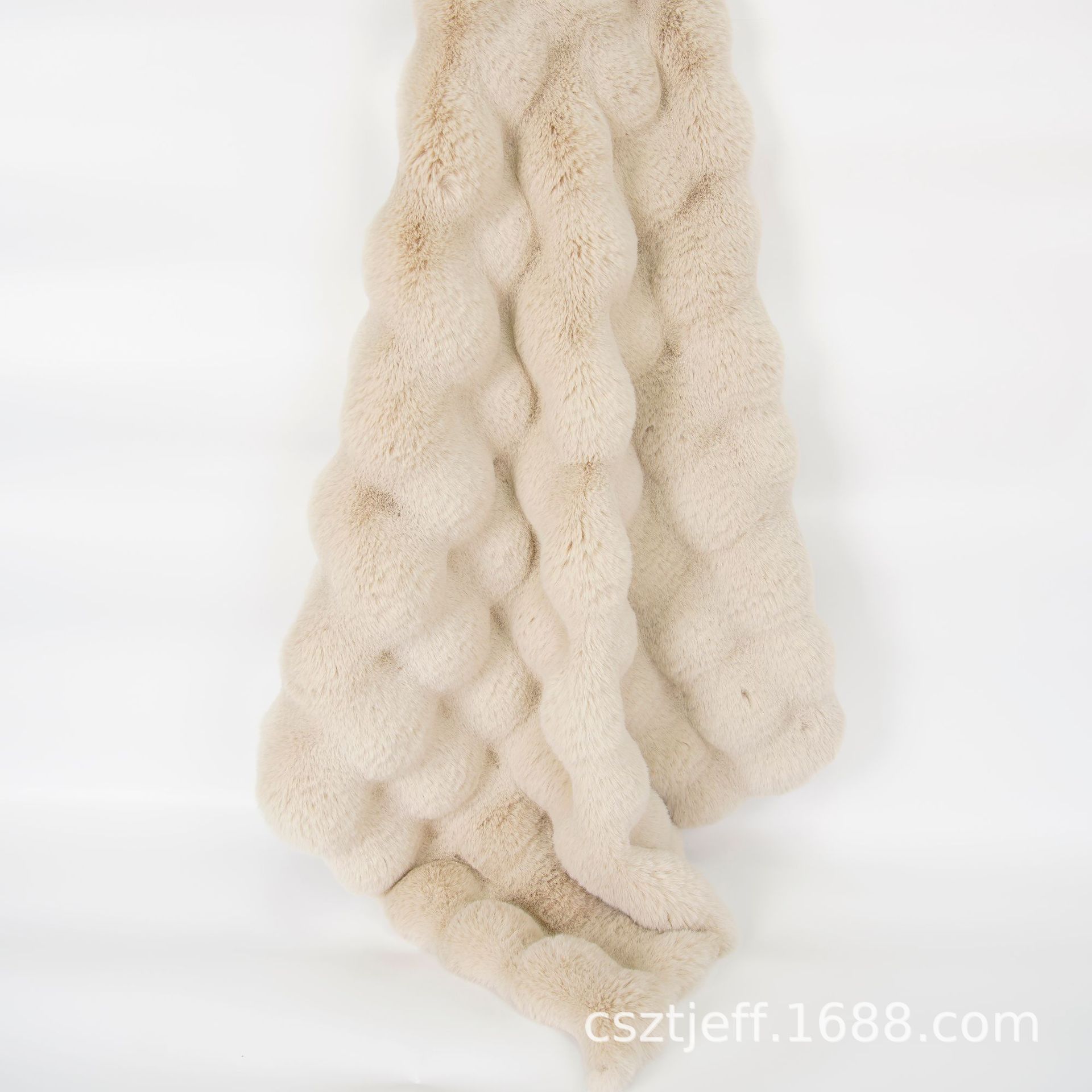 Customized New Product Single-Sided Bubble Rabbit Fur Thickeneded Imitation Rabbit Plush Cloth Outwear Blanket Pillow Floor Mat High-End Fabric