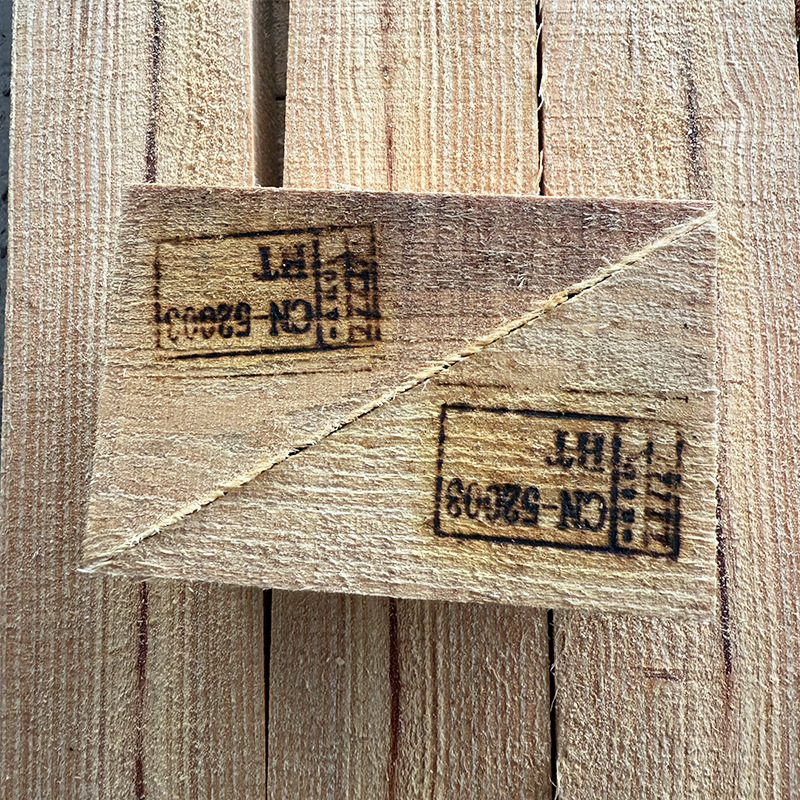 Manufacturer Customized Car Fumigation Triangular Wedge Container Fixed Solid Wood Stopper Large Truck Anti-Slip Wooden Wedge