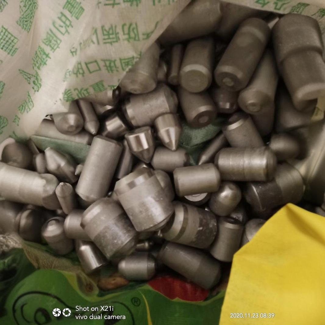 Продажа чистого вольфрама, содержание 99.5%, вольфрамовые прутки, вольфрамовые отходы