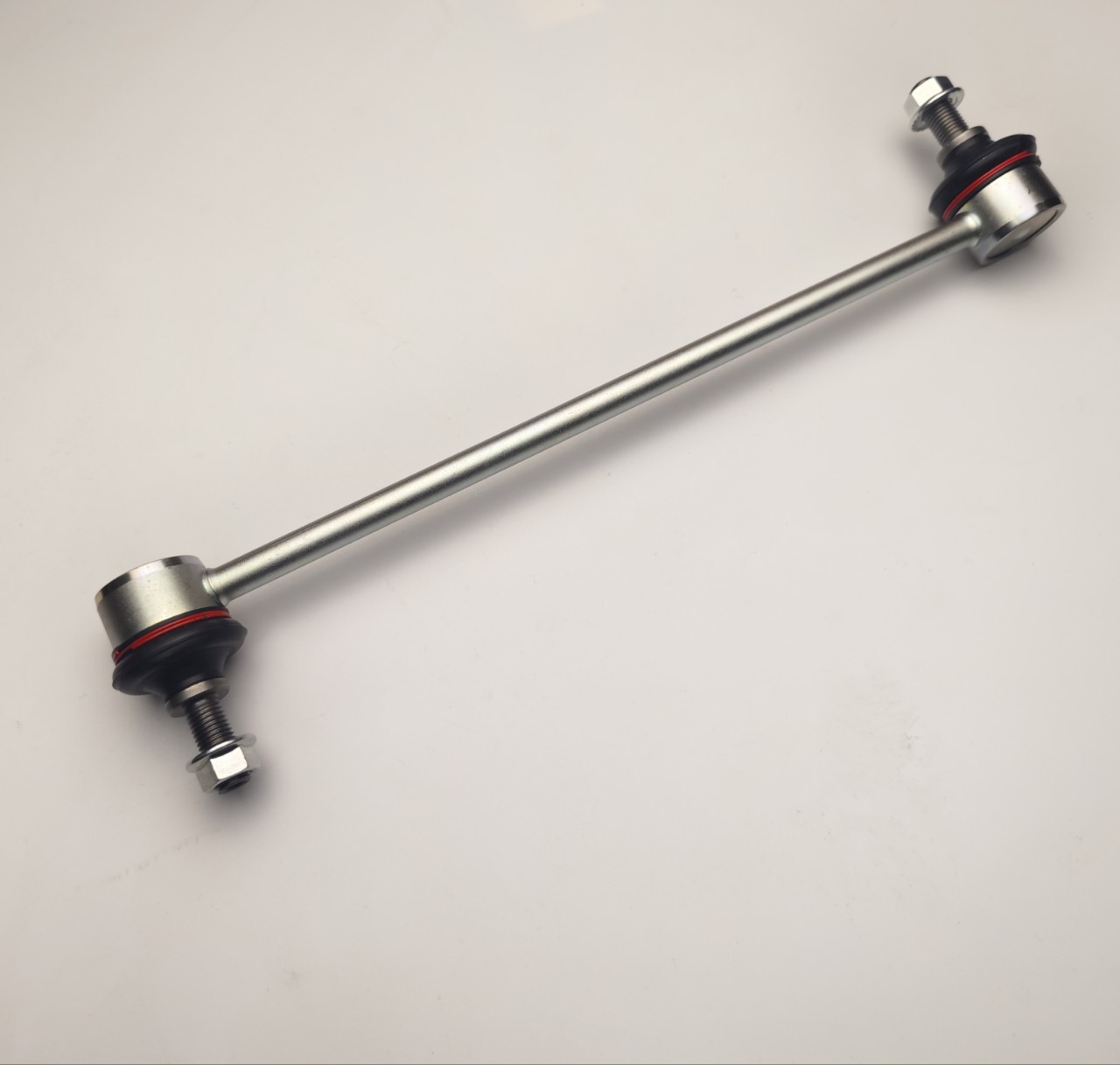 48820-06100 is suitable for Toyota Lexus front stabilizer balance rod ball head small boom rod