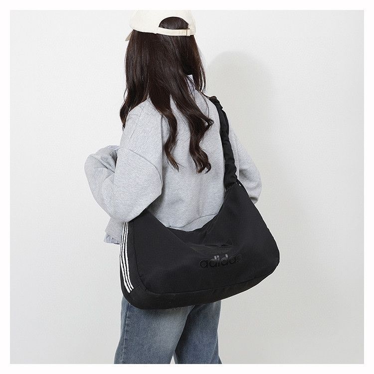 New Three-Stripe Cloud Bag Women's Shoulder Bag Simple and Versatile Large Capacity Fashionable Sports Lightweight Crossbody Bag for Women