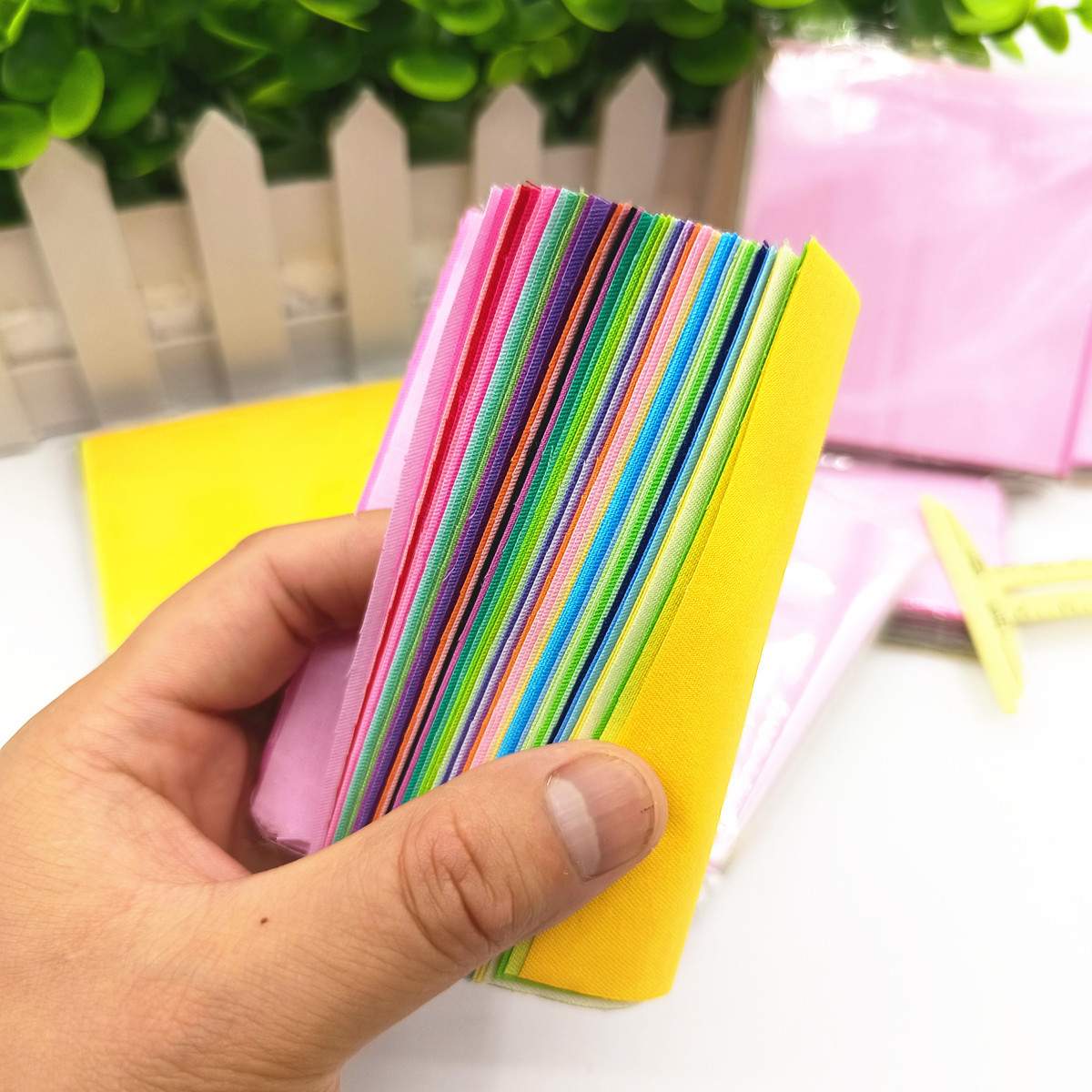 Cross-Border Hot-Selling Pure Color 50/100 Pieces of Pure Cotton Cloth Blocks Sewing Handmade Cloth Set Stitching Quilting Cloth