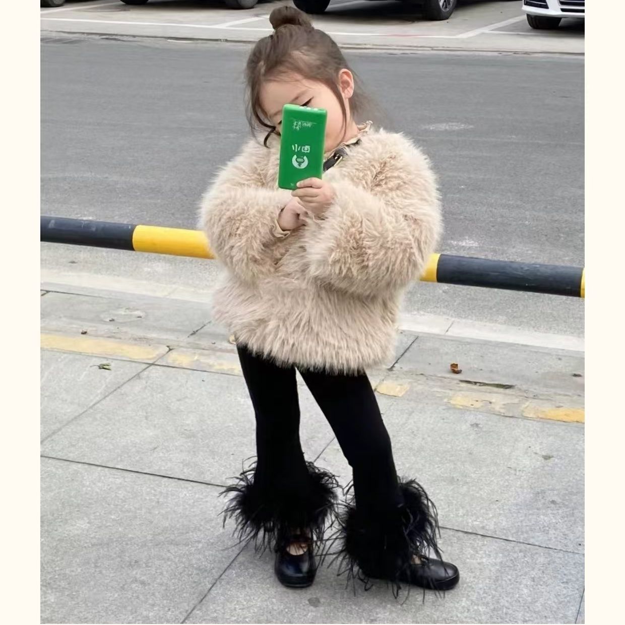New Girls' Fleece-Lined Thick Coat, New Chinese Style Autumn and Winter Children's Coat, Faux Fox Fur Versatile Stylish Fur Cotton Coat
