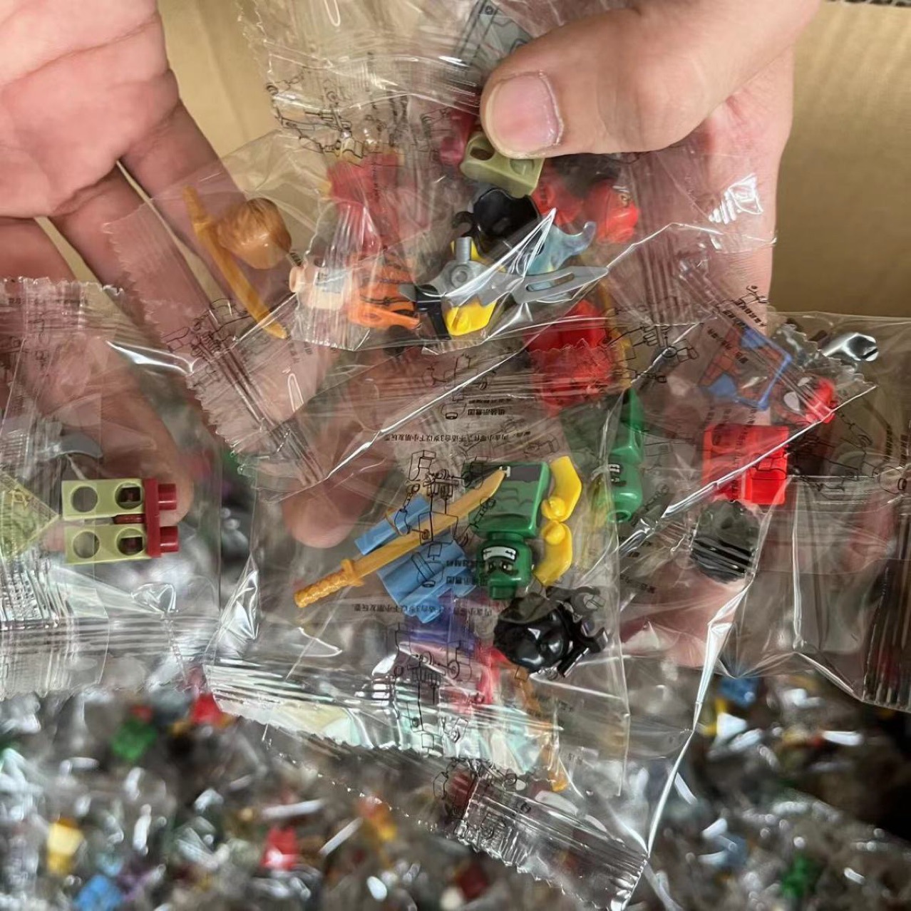 Compatible with Lego Minifigure Building Blocks Small Particle Assembled Building Blocks Minifigure Doll Ninja Soldier Boy Toy Wholesale Ht