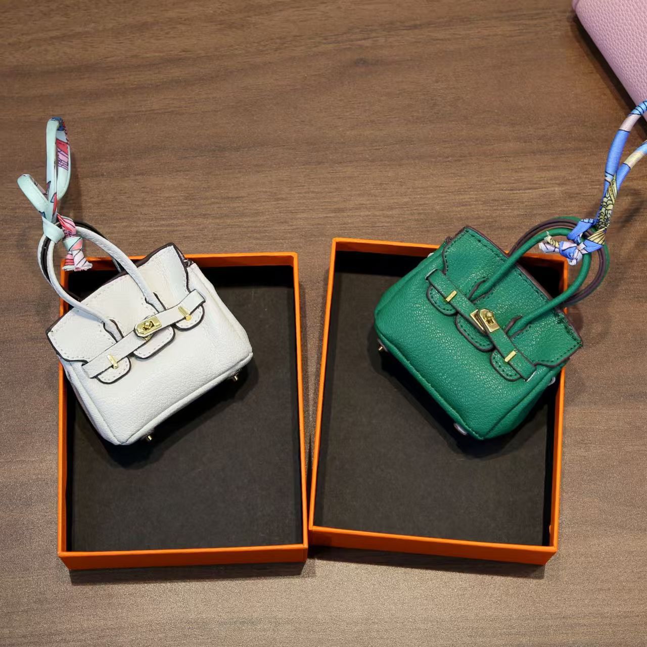 New Fashionable Mini Platinum Bag Pendant, Cute Earphone Bag, Car Key Bag Pendant, Coin Purse, Women's Lipstick Bag