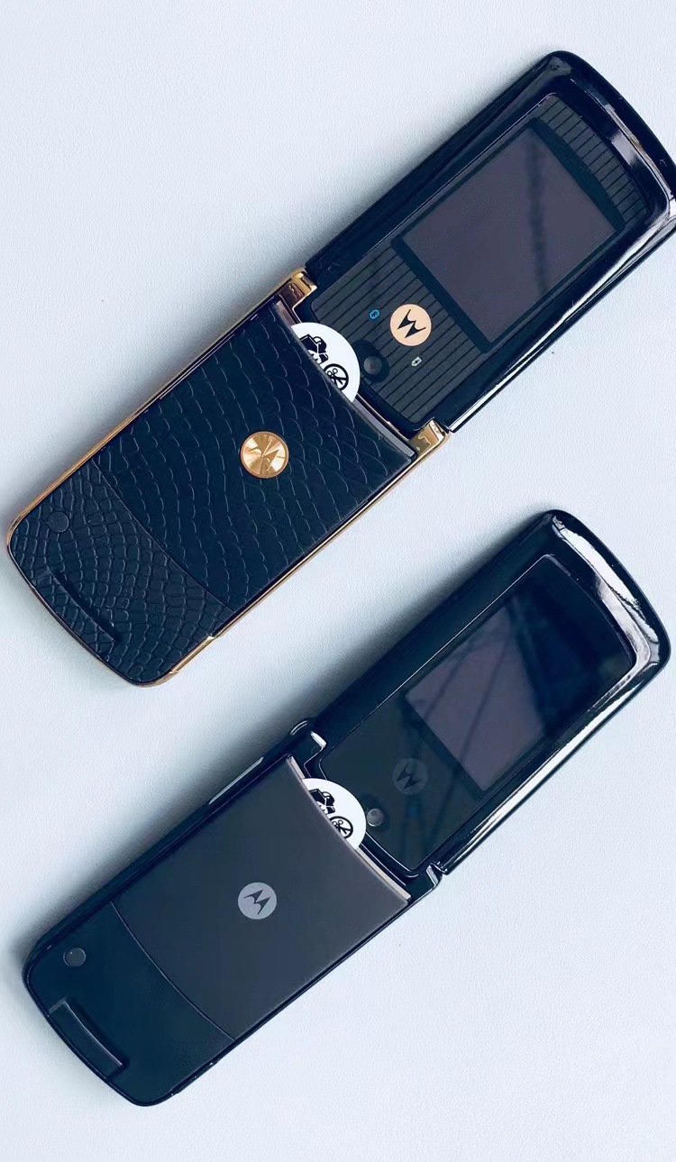 Cross-Border Multi-Language V8 Mobile Phone Dual-Screen Large-Screen Mobile 2g Flip Phone for the Elderly Collection Mobile Phone