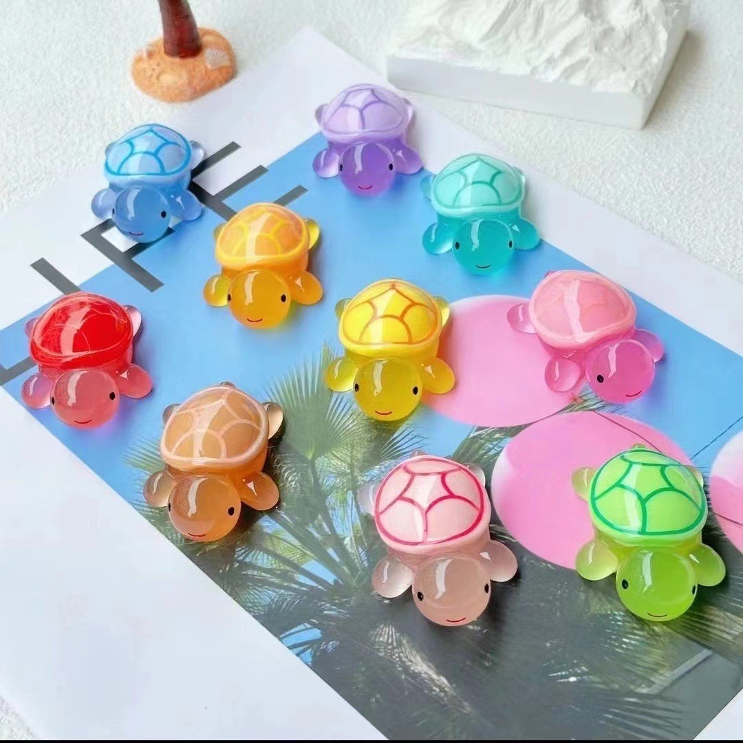 Shake the sound net red luminous turtle micro landscape creative diy jewelry accessories on the blind bag resin ornaments wholesale