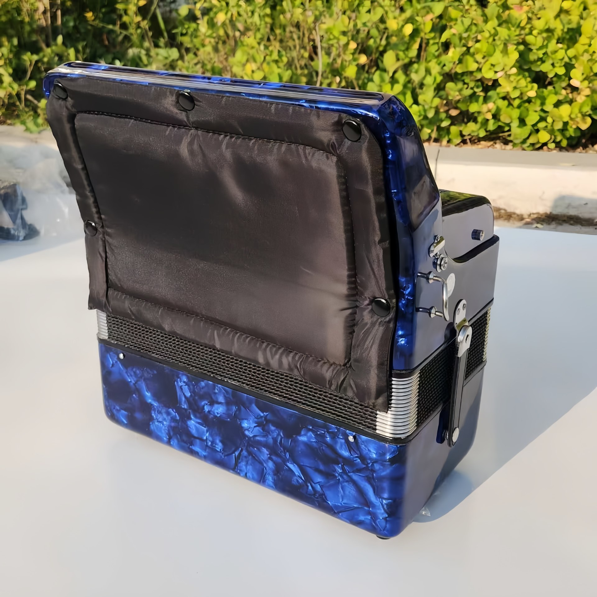 Cross-border Hot Sale Professional 96 Bess Three-changer Bayan Accordion Professional Button Accordion Lightweight Organ