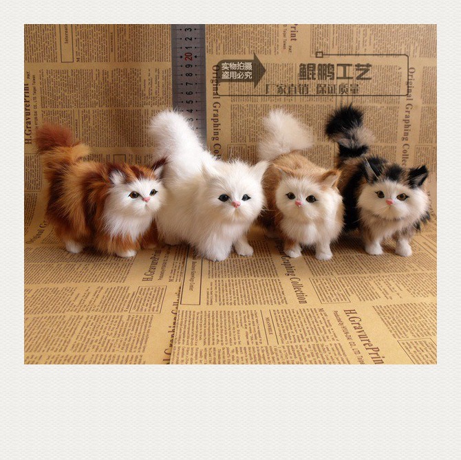 Набор из четырех имитаций кошек, кросс-бодрствующие товары, декорация с цветами