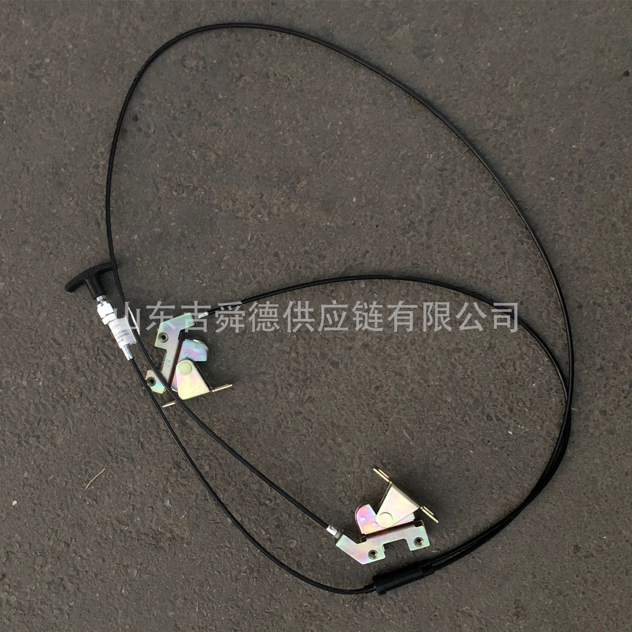 Golden Dragon Bus 253600741 Front Bumper Hinge 253600687 Front Bumper Lock One Open Two Cable Lock