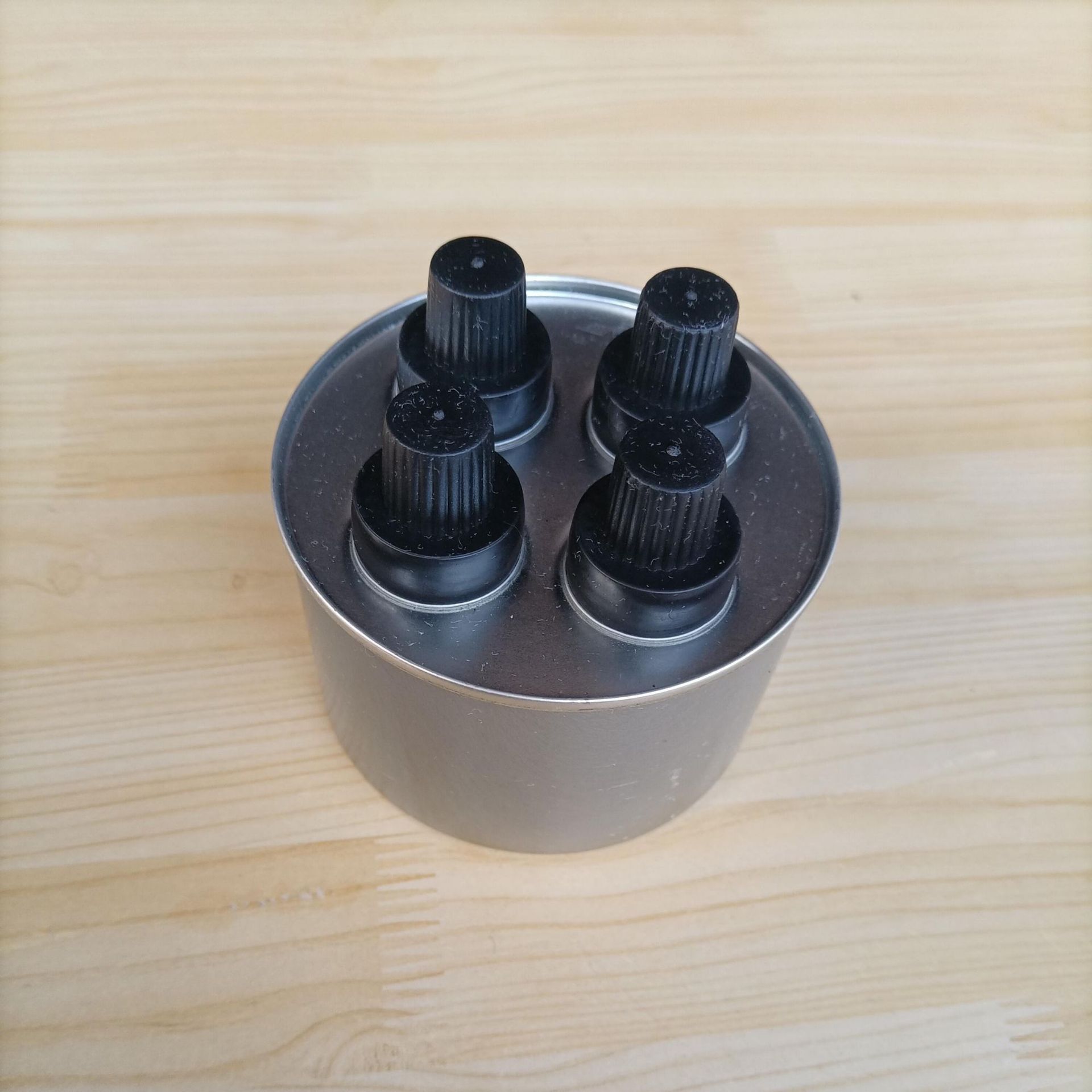 Disposable 4-Head 6-Pack Eco-Friendly Oil Small Hot Pot Fuel Can for Takeout Grilled Fish Alcohol Lamp Heating Vegetable Oil Fuel Can