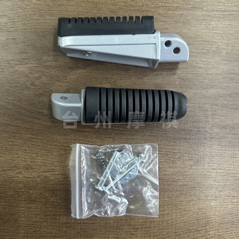 Little Monster Big Doll Electric Motorcycle Pedal Little Monkey M3 Electric Motorcycle Pedal Pedal M5M6 Left and Right Pedal Accessories