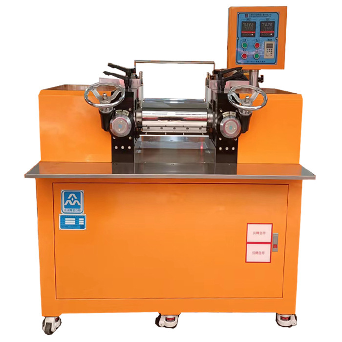 Masterbatch Zhongxin Laboratory Open-Mixer Equipment Roller Speed Ratio 1.21:1 Spacing 0.1~5m