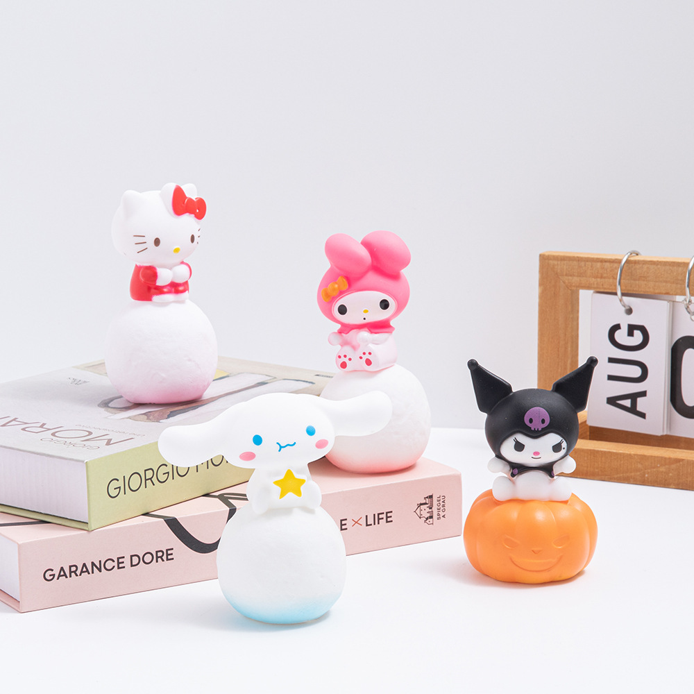 Cartoon nightlight atmosphere light hand-held children's light jade cinnamon dog net red kulomi bedside light night market stall