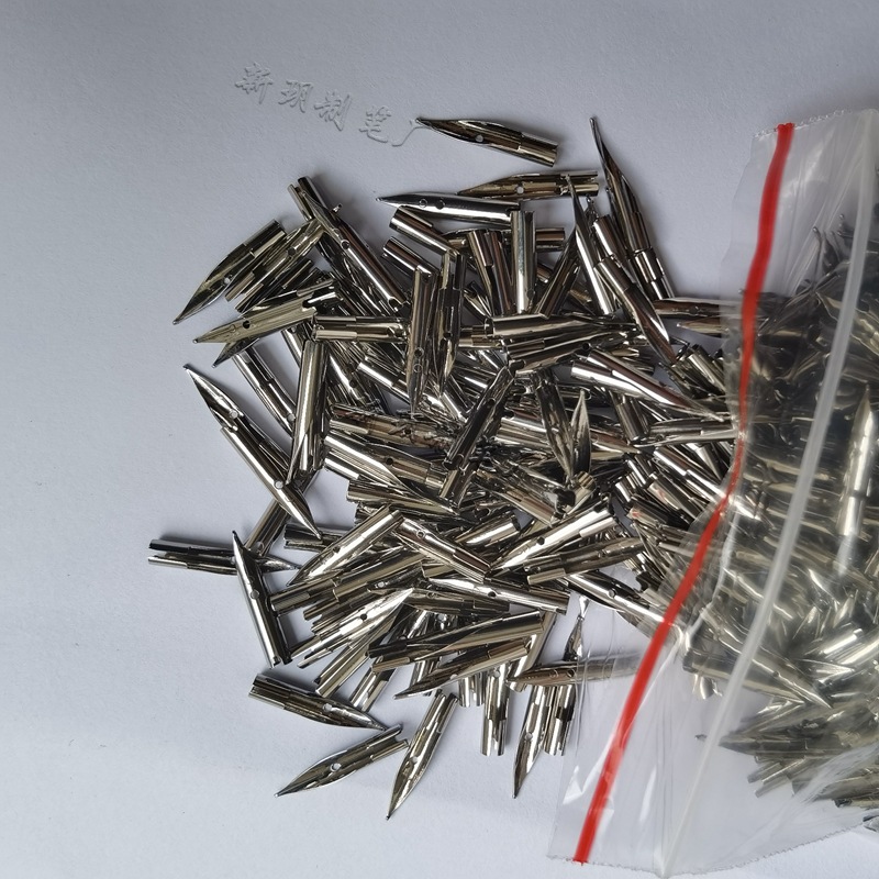 Wholesale 18.5cm Fountain Pen Tip Dark Point White Tip Neutral Tip Matching Fountain Pen Nib Dust Cleaning Nib