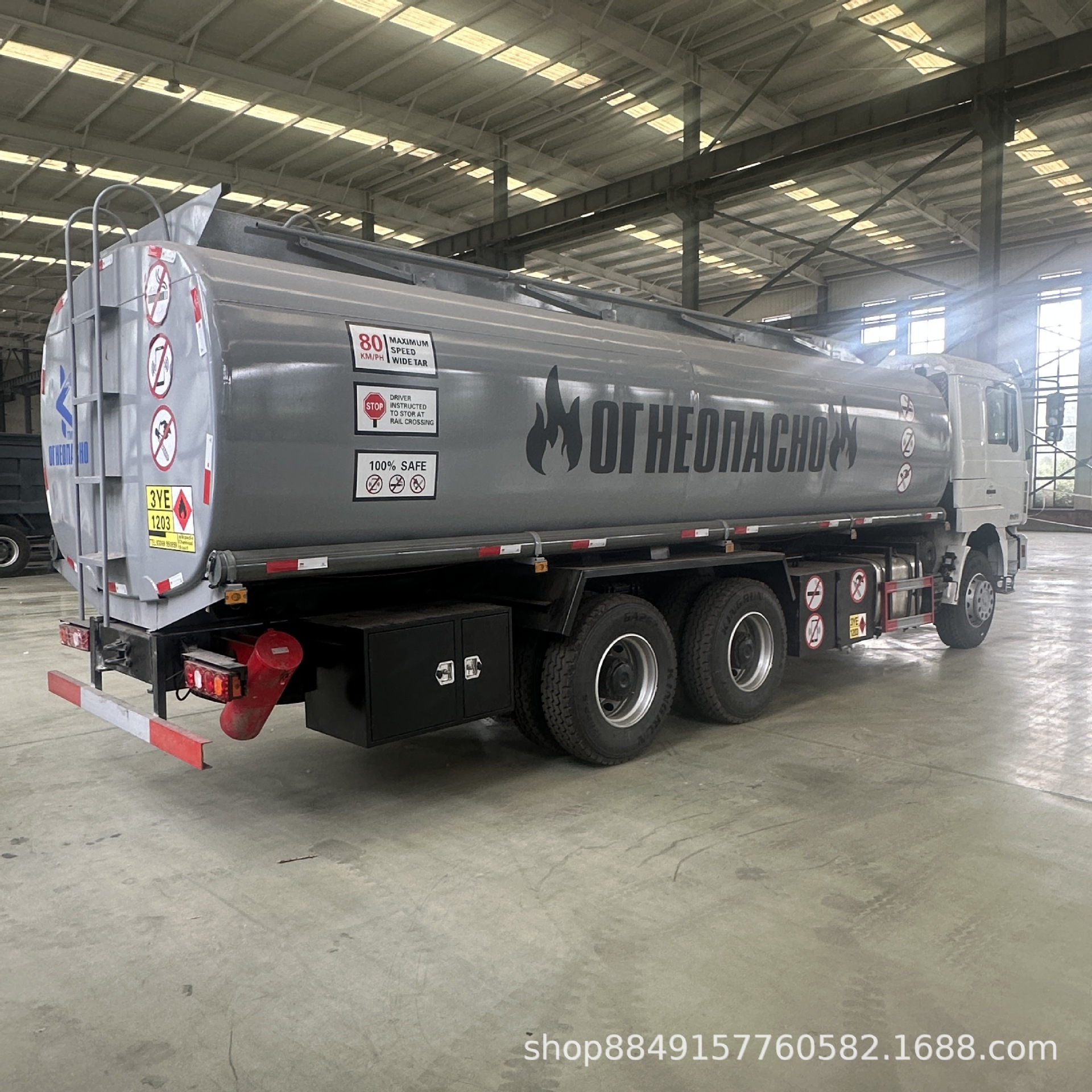 Cross-Border Direct Sales Shacman F3000 6*4 25 Cubic Meter Stainless Steel Oil Tanker Mobile Fuel Truck