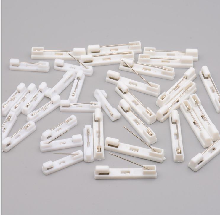 White plastic pin number plate badge pin simple pin DIY jewelry brooch corsage accessories safety pin