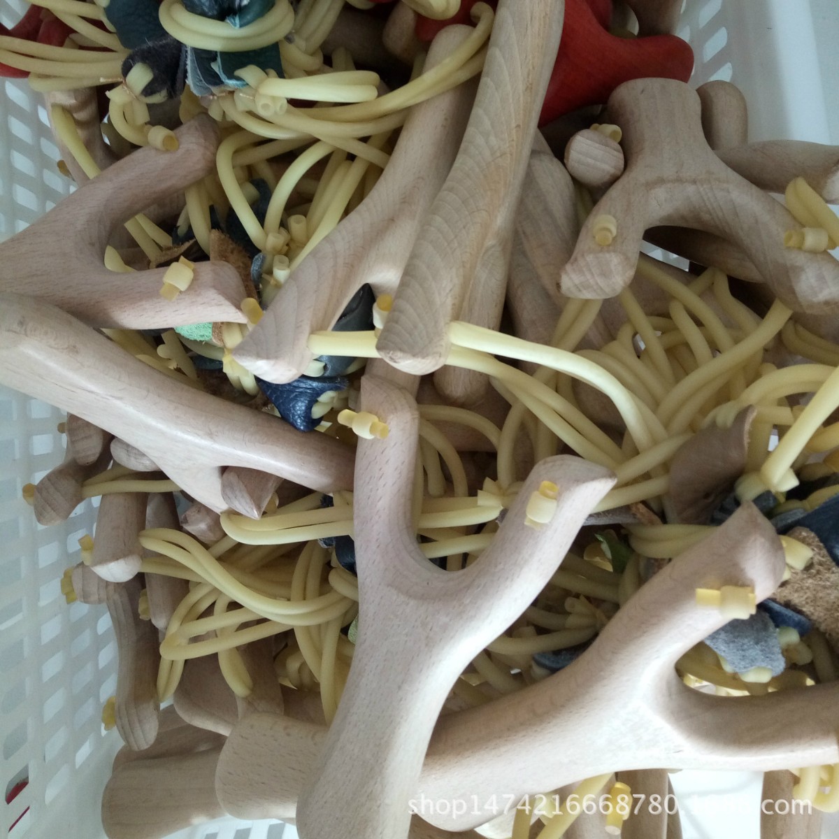 slingshot traditional white beech wood pure wood wooden slingshot children's toys stainless steel quick pressure slingshot flat rubber band