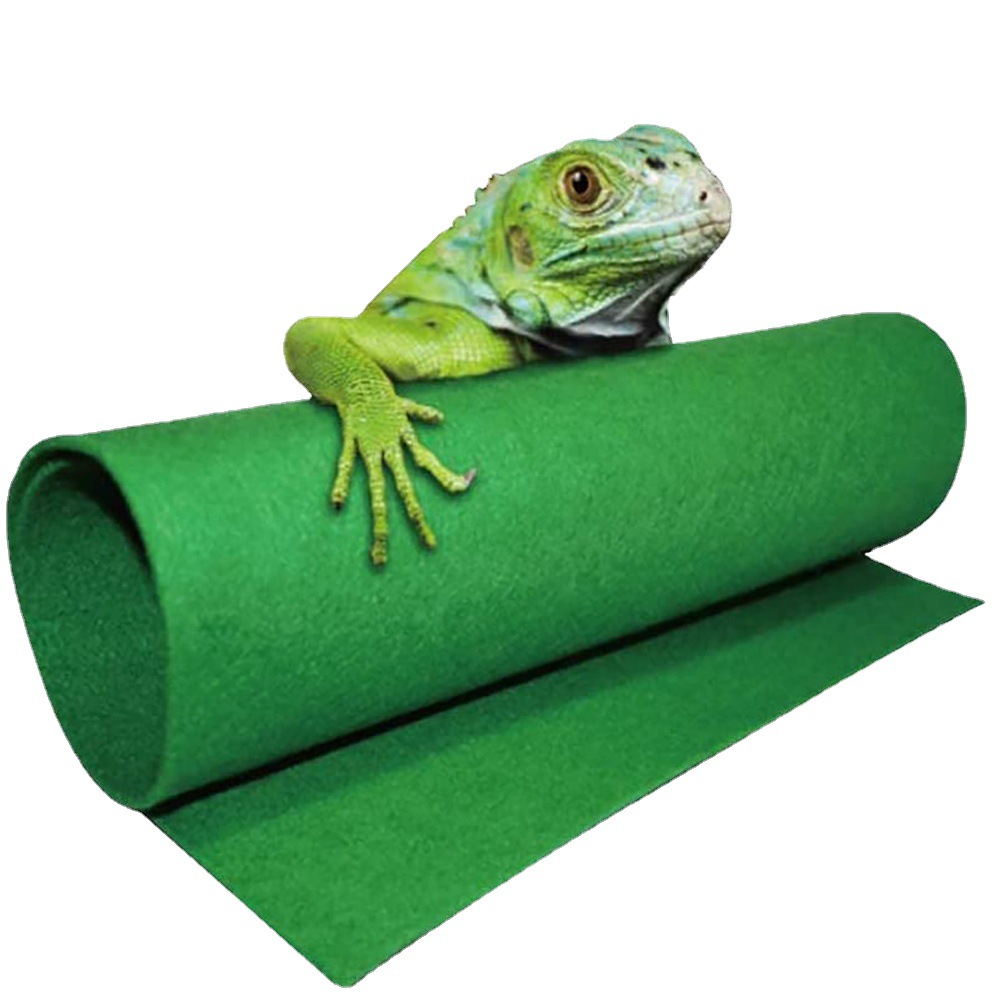 Lizard Pet Turtle Snake Horned Frog Climbing Pet Carpet Tortoise Feeding Box Climbing Tank Water Absorbent Moisturizing Landscape Mat
