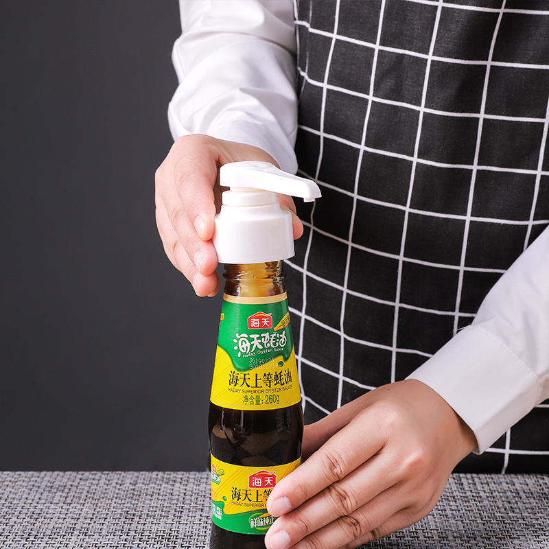 Wholesale Kitchen Quantitative Stainless Steel Oyster Sauce Press-Type Seasoning Bottle Tomato Soy Sauce Pot Press Mouth to Control the Amount