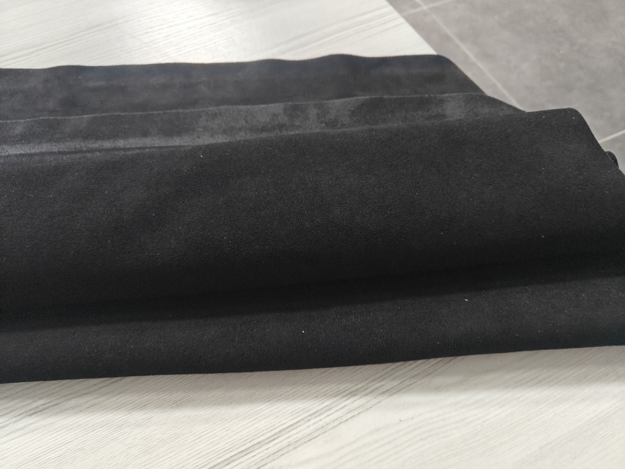 Grade a Pig Leather Shoe Material Top Layer Patch Composite Fabric Pig Leather Top Layer Manufacturer Wholesale and Retail