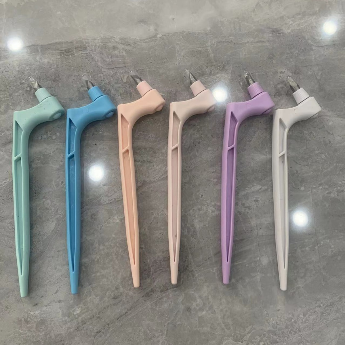 360-degree rotating art knife CraftCuttingTools paper cutting knife cutting tool handheld student art knife