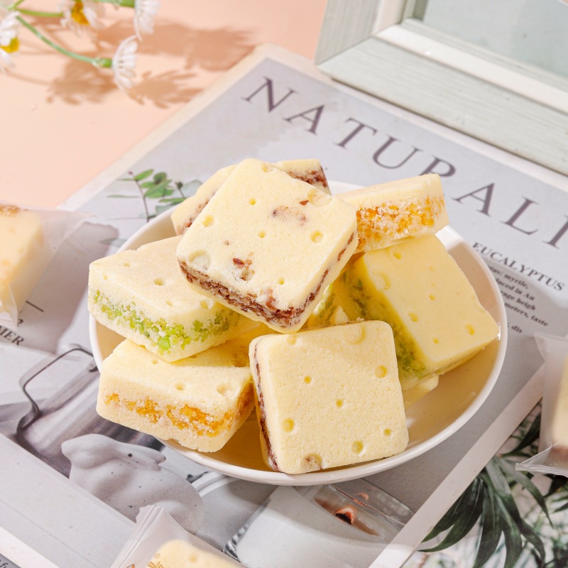 Totem Ranch Fresh Milk Fruit Grain Sandwich Cheese 238g Cranberry Yellow Peach Children's Snacks