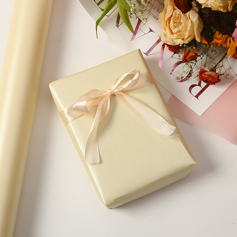 Cross-Border Wrapping Paper Roll-Mini Roll-Pearlescent Beige Wrapping Paper Roll-Suitable for Gift Wrapping and DIY Crafts