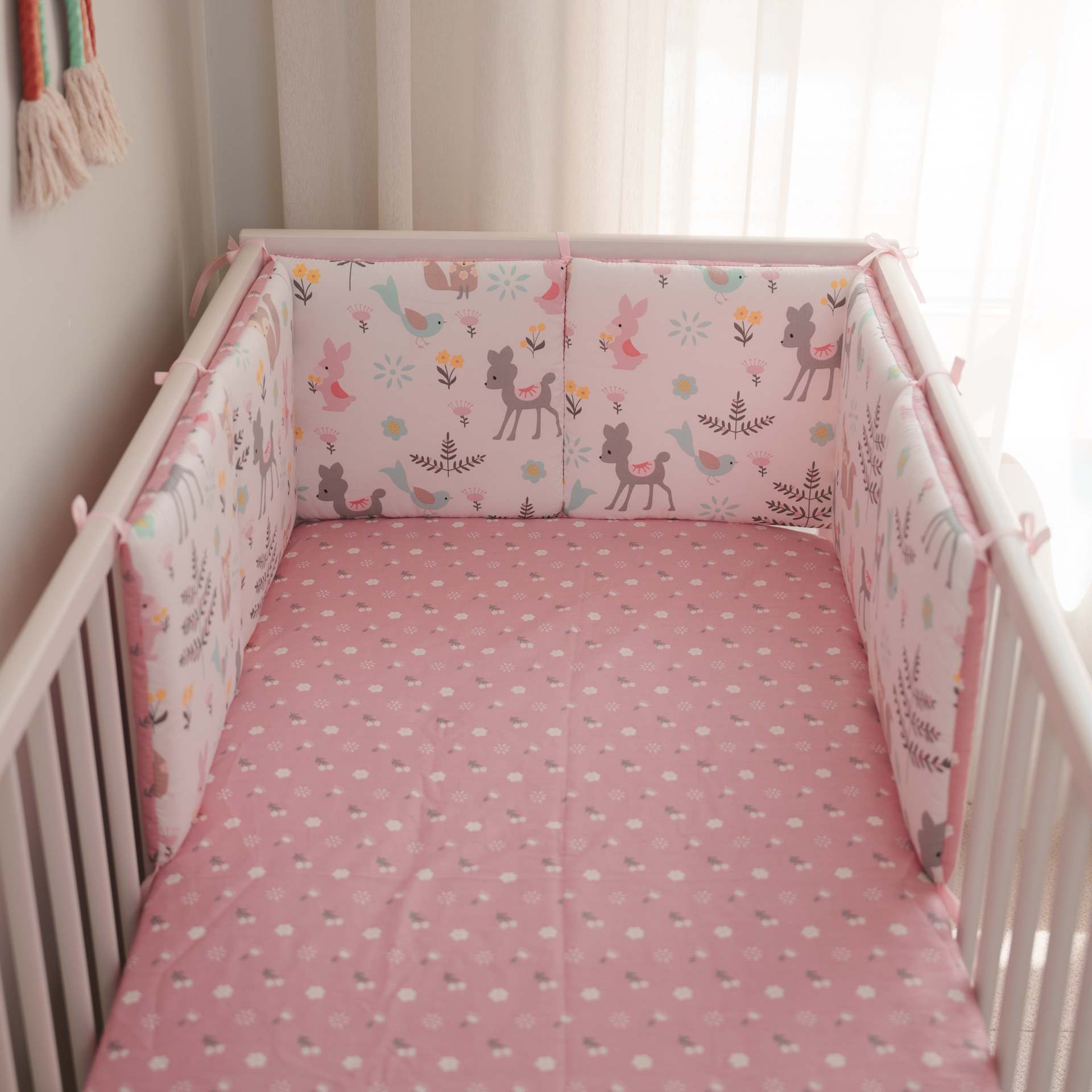 Бортик для детской кровати для новорожденного противоударный хлопковый розовый лисенок 30*30*6 полностью washable