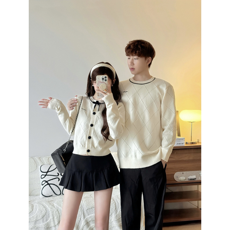 Новый осенний свитер 2025 с маленьким ароматом, вязаный, женский, сладкий верх, одежда для пар