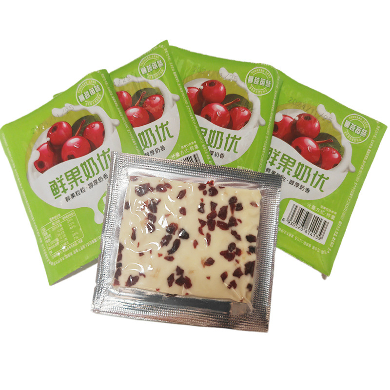 On behalf of the wholesale milk Guangtong Tara really excellent cheese independent packaging milk cover milk skin Inner Mongolia cheese fruit blockbuster