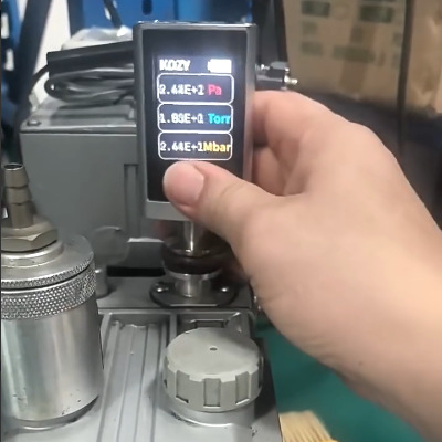 Factory Customized Handheld Portable Pirani Intelligent High-Precision Teaching Laboratory Industrial Wireless Digital Display Vacuum Meter