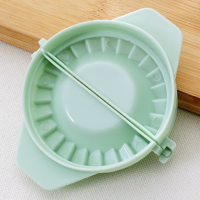 T make dumplings artifact kitchen gadget dumpling mould creative kitchen water dumpling mould Kitchen Dumpling