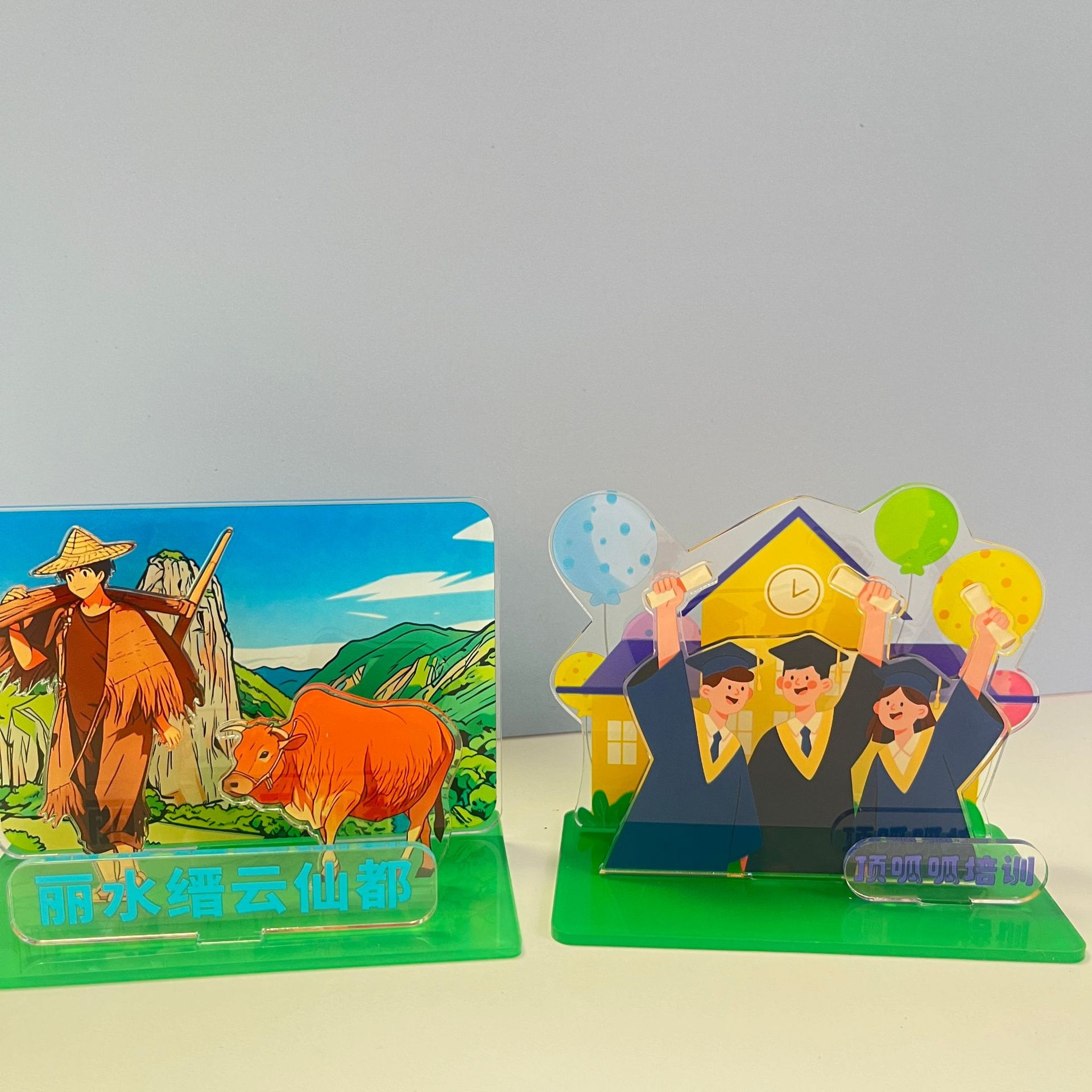 Custom Acrylic Standees with Multiple Slots for Celebrity Anime Merchandise, Company Ip Images, and Desktop Decorations