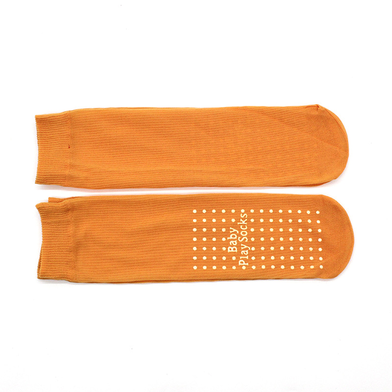 Popular Kidsren's Non-Slip Socks Mid-Tube Adult Playground Adult Indoor Trampoline Paradise Hot Selling Logo Dot Socks