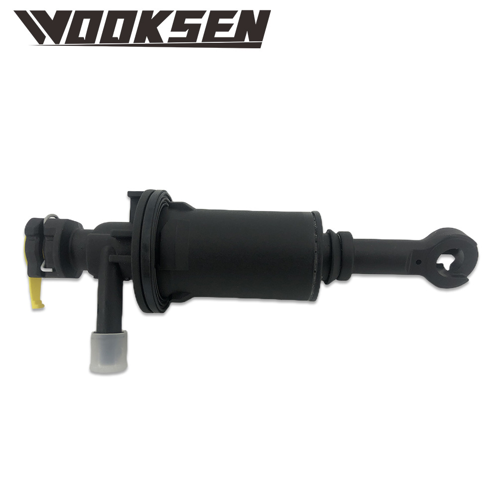 Главный насос сцепления Trafic Vivaro 8200506490 8200031240 93857433