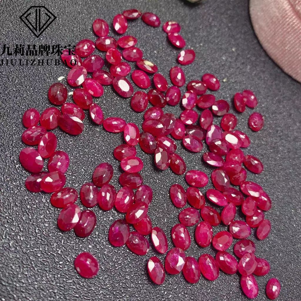 Оптовая продажа натуральных рубинов цвета голубиного сердца, овальные кольца с многоуровневой инкрустацией