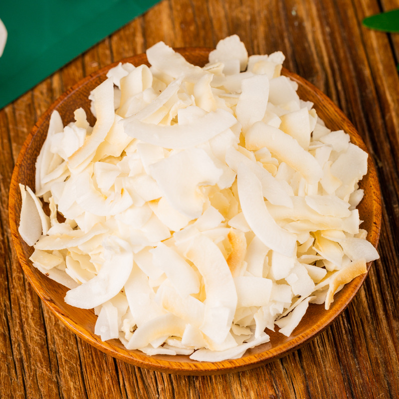 Baked coconut chips 100g baked coconut horn meat simple 100 bags/box Hainan specialty baking snacks