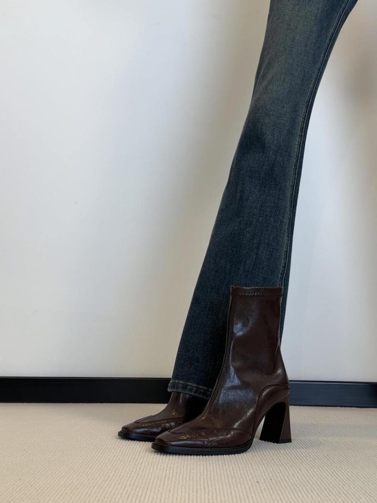 Ретро элегантные высокие ботинки с толстым каблуком, 2025 новый модный стиль, универсальные квадратные носки, короткие нюдовые ботинки