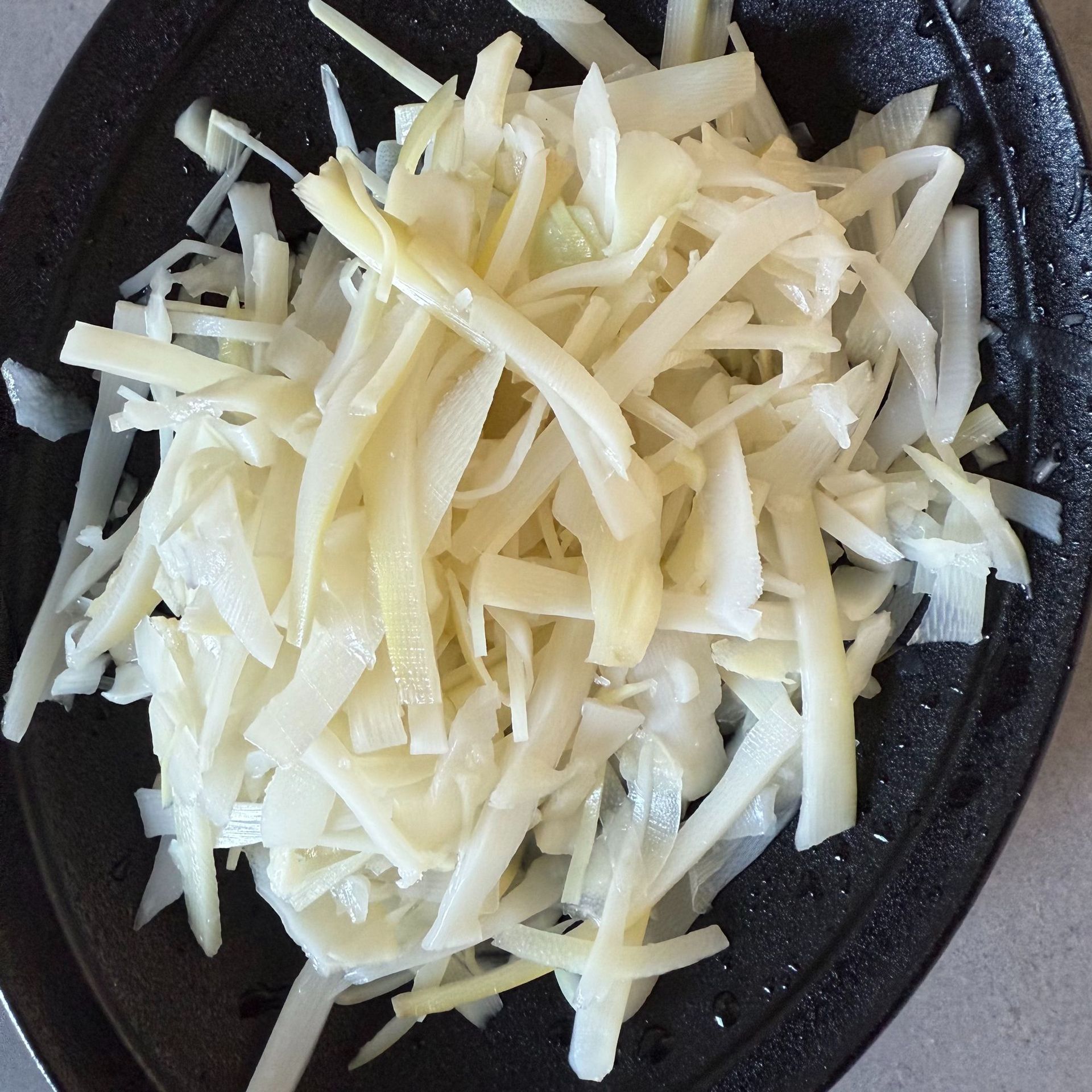 【 2.5kg 】Fresh Glutinous Rice Bamboo Shoots, Tender Bamboo Shoots, Cold Salad, Farm-Made Water Crispy Bamboo Shoots, Shredded Bamboo Shoots, Dried Goods, Wet Bamboo Shoots