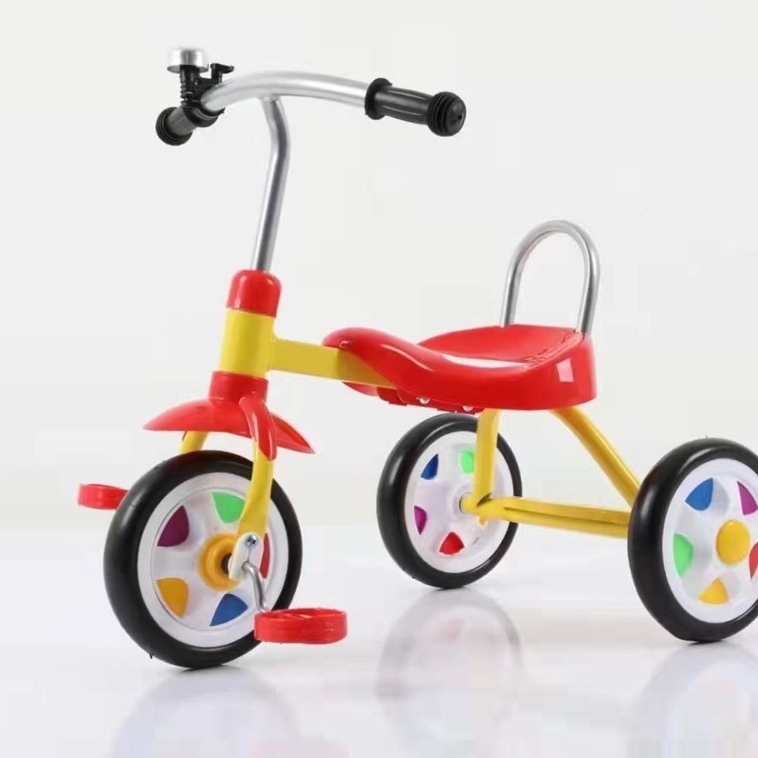 Children's Tricycle, Lightweight Kids' Bicycle, Small Mini Pedal Bike for Boys and Girls, Old-Fashioned Pedal Bike for Children Aged 1 to 3 Years Old, Factory