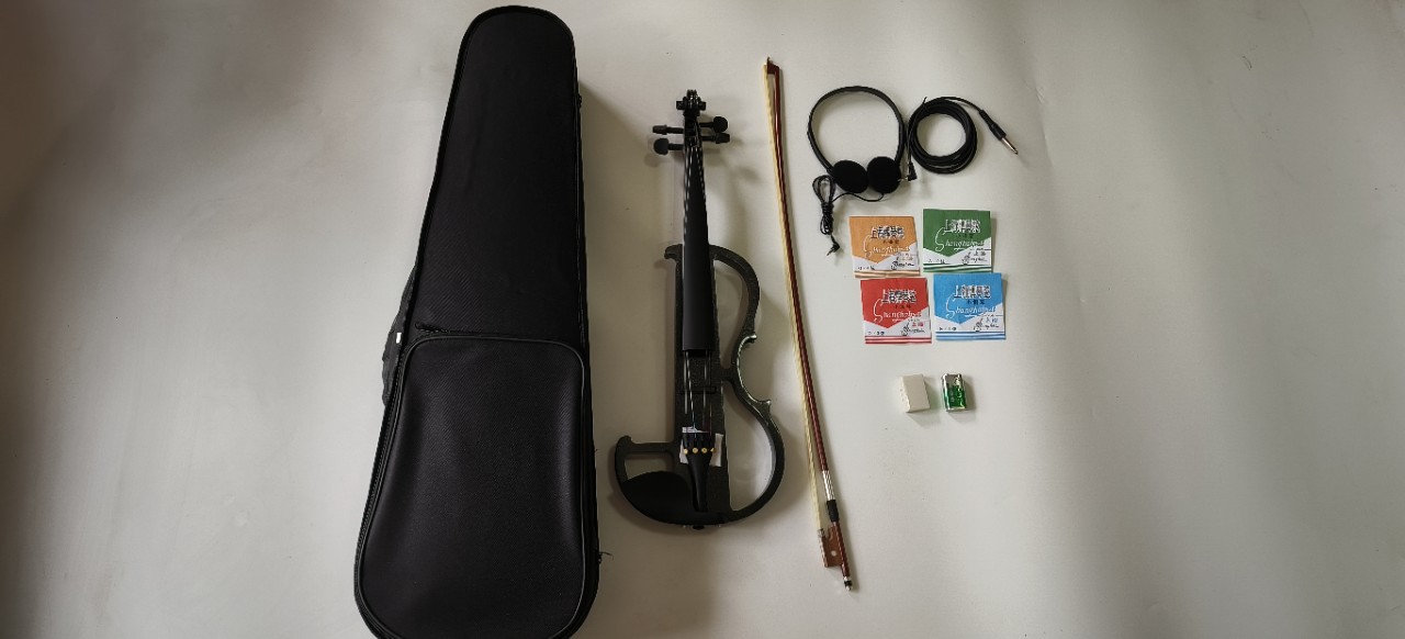 Черная электронная электроакустическая виолончель