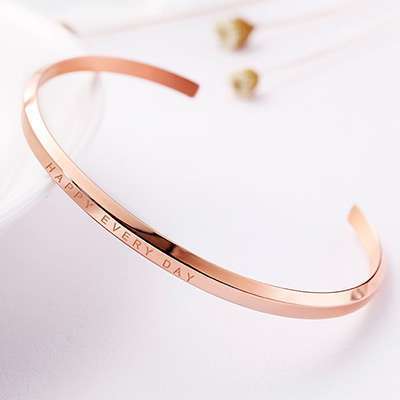 С одним подарком, батарея, канцелярские браслеты, маленький браслет с львом, брелок, нейтральная ручка