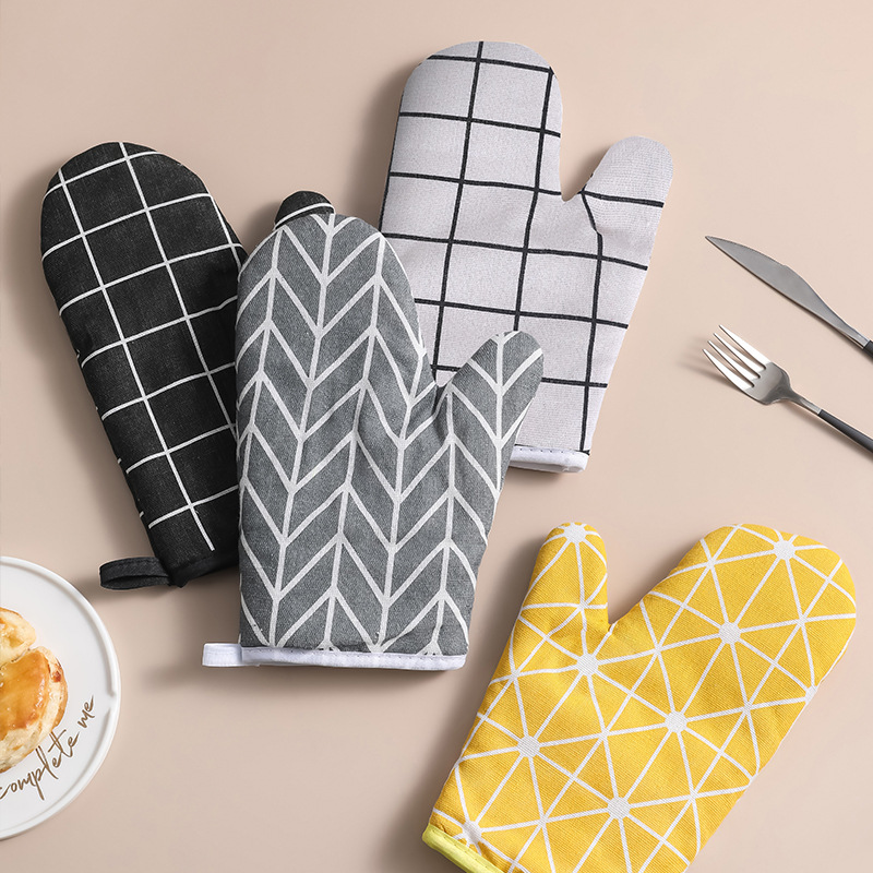 Microwave oven gloves anti-scalding high temperature resistant kitchen heat insulation Gloves oven gloves baking gloves factory direct supply
