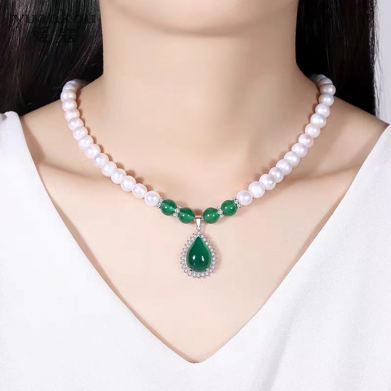 Natural Freshwater Pearl Necklace Set Mother's Day Gift Necklace Earrings Bracelet Three-piece Set Live Special