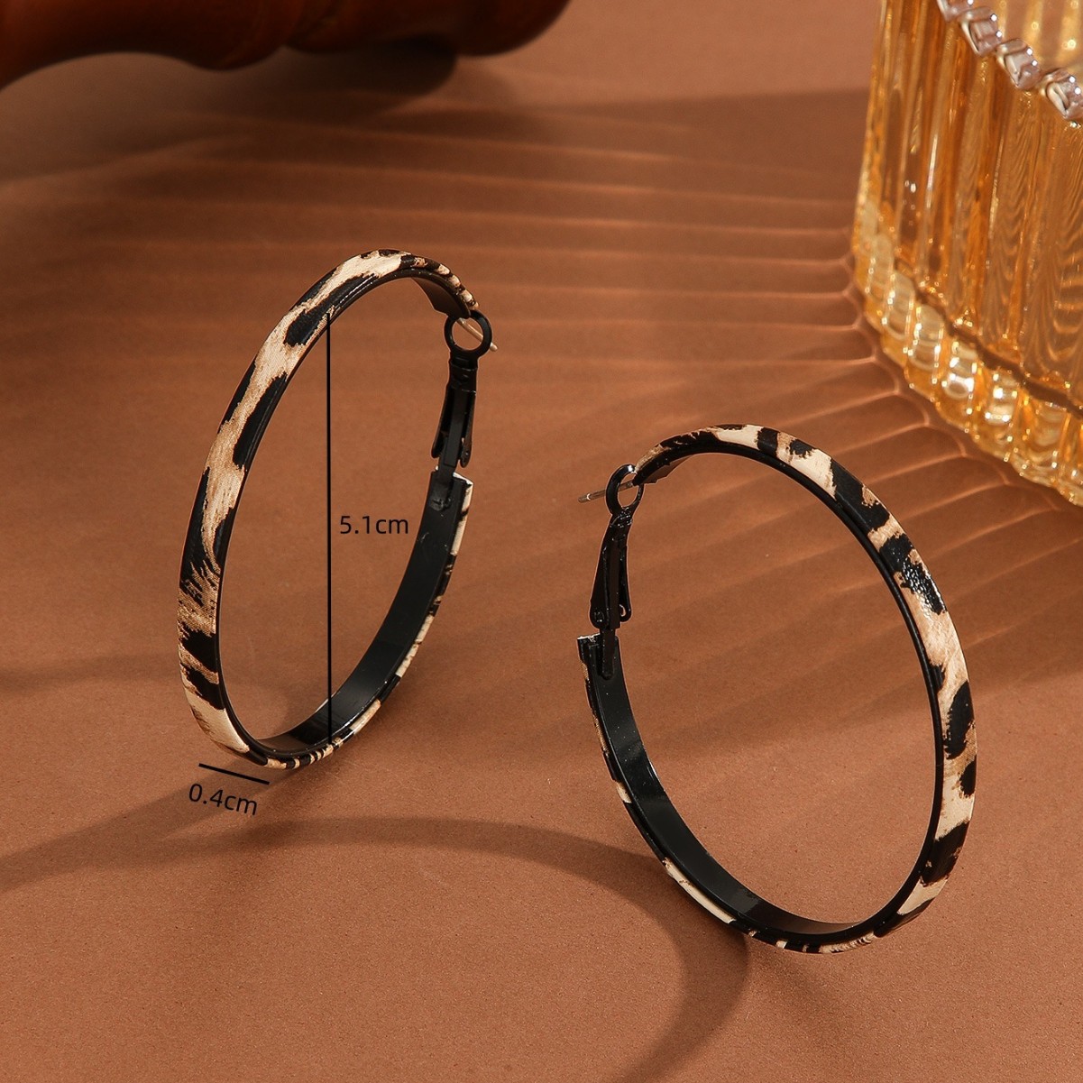 Eco-Friendly New Exaggerated Leopard Print Faux Leather Earrings European and American Cross-Border Style Personality Hoop Earrings Niche Fashion Earrings