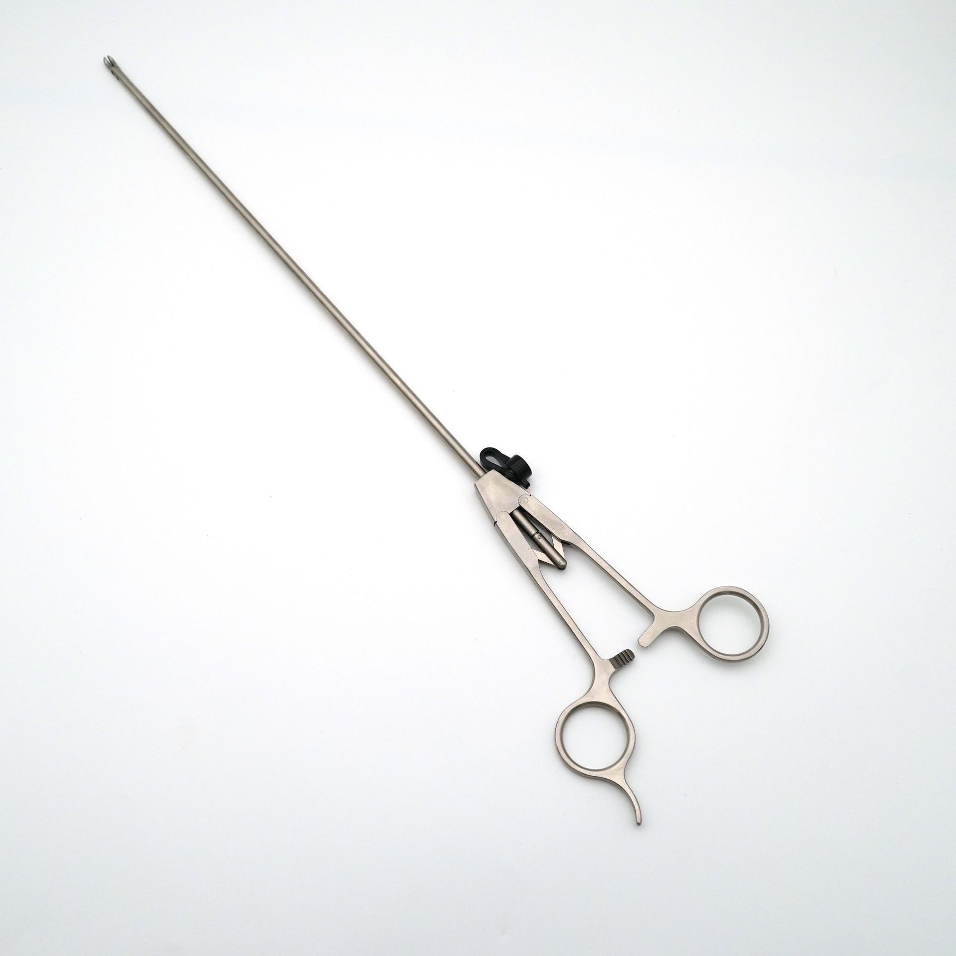 Лапароскопические хирургические инструменты Лапароскопические щипцы Держатель иглы O-тип Держатель иглы V-тип Держатель иглы пистолетного типа